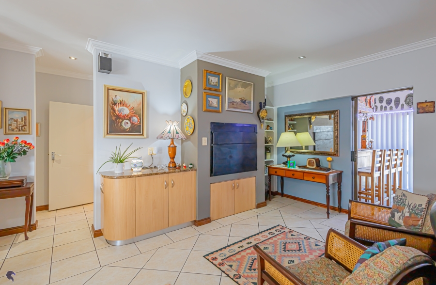 4 Bedroom Property for Sale in Calypso Beach Western Cape
